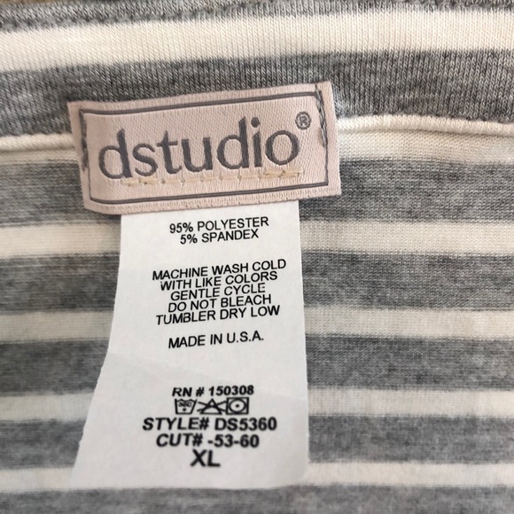 Blouse - Picture 3 of 3